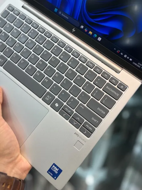 HP EliteBook 830 G11 - Intel Ultra 5 125U - 16Go - 512Go - Intel Graphics 