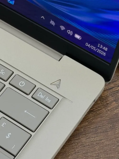 Asus ZenBook A14 OLED - Snapdragon X - 16Go DDR5 - 512Go SSD - ADRENO GPU