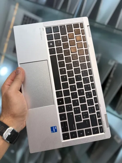 HP EliteBook 1030 X360 G8 - i5 1135G7 - 8Go - 256Go - Intel Iris Xe Graphics