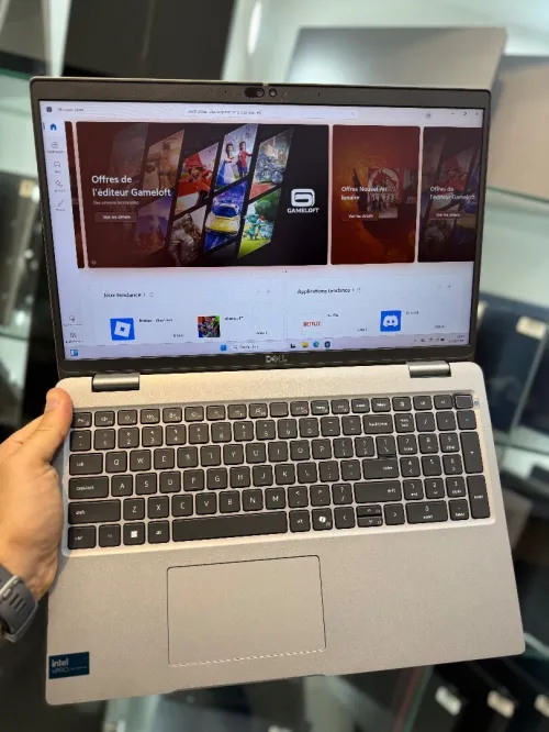Dell Precision 3590 FHD - i7 13800H - 32Go Ram - 1To SSD - RTX 500 ADA