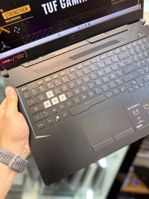 Asus TUF F17 144Hz - i7 11800H - 16Go - 1To - RTX 3060 6Go