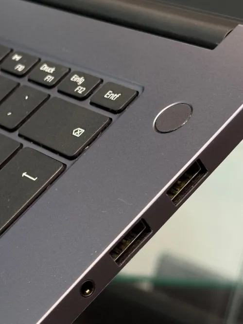 Huawei MateBook D15 - i3 10110U - 8Go - 256Go - Intel UHD Graphics