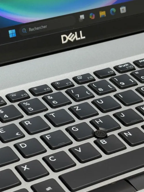 Dell Latitude 5510 FHD - i5 10310U - 8Go Ram - 512Go SSD - Intel UHD Graphics 