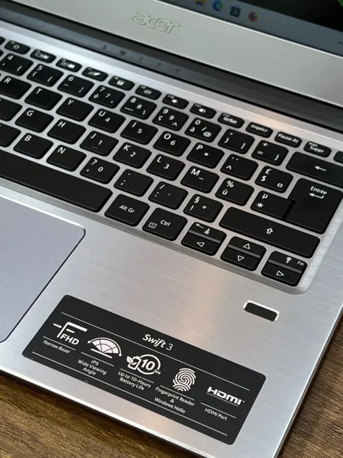 Acer Swift 3 FHD - Ryzen 5 3500U - 20Go - 256Go - AMD Vega 8 Graphics 