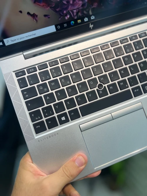 HP EliteBook 845 G7 Ryzen 3 Pro 4450U - 16Go - 256Go - AMD Radeon Graphics 