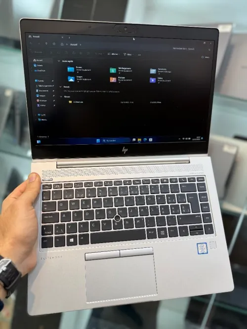 HP EliteBook 840 G6 FHD - i5 8350U - 8Go - 256Go - Intel UHD Graphics