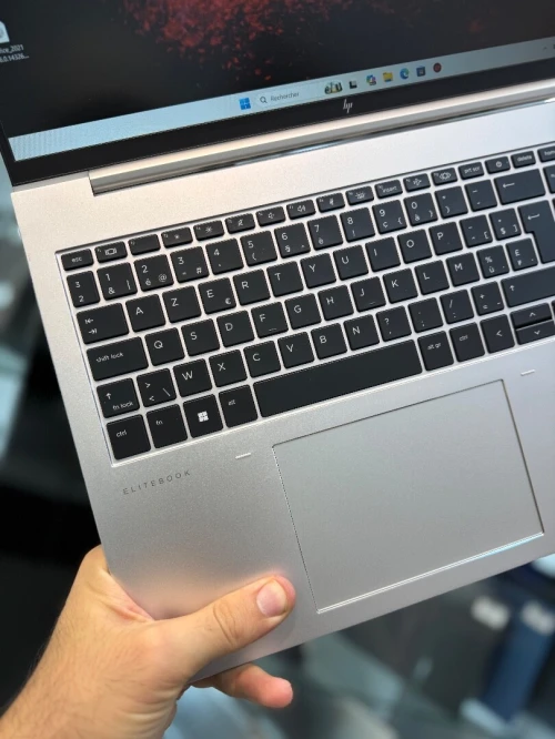 HP EliteBook 865 G10 FHD - Ryzen 5 Pro 7530U - 16Go - 256Go - AMD Radeon Graphics 