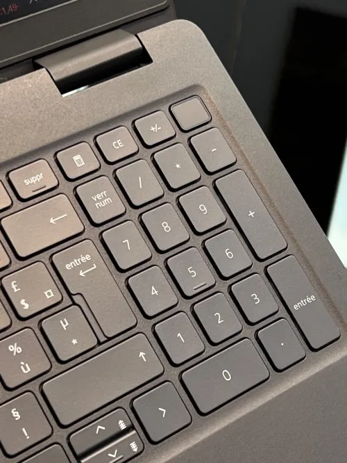 Dell Latitude 3520 FHD - i5 1135G7 - 16Go - 512Go - Intel Iris Xe Graphics