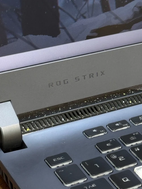 Asus ROG Strix 2K 240Hz - Ryzen 9 6900HX - 16Go - 512Go - RTX 3060 6Go