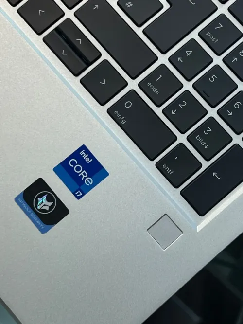 HP EliteBook 650 G9 - i7 1255U - 16Go - 512Go - Intel UHD Graphics