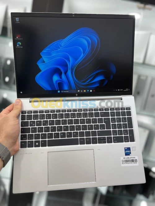 HP EliteBook 860 G10 - i5 1345U - 16Gb - 256Gb - Intel UHD Graphics 