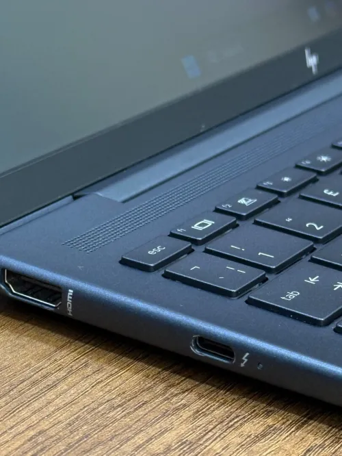 HP Dragonfly 14" FHD - i7 1255U - 16Go - 512Go - Intel Iris Xe Graphics