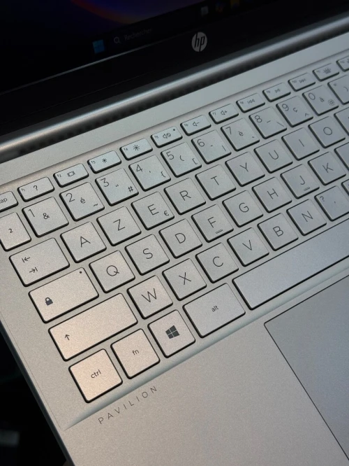 HP Pavilion 14 FHD - i5 1135G7 - 8Go Ram - 512Go SSD - Intel Iris Xe Graphics