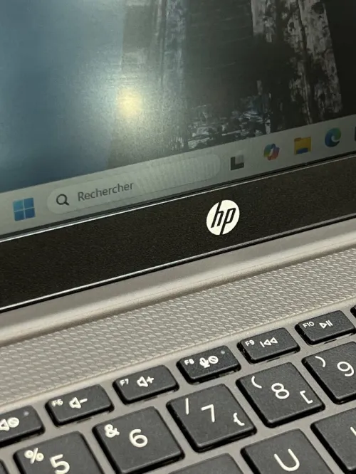 HP Laptop 250 G10 FHD - Ryzen 5 7530U - 16Go - 512Go - AMD Radeon Graphics 