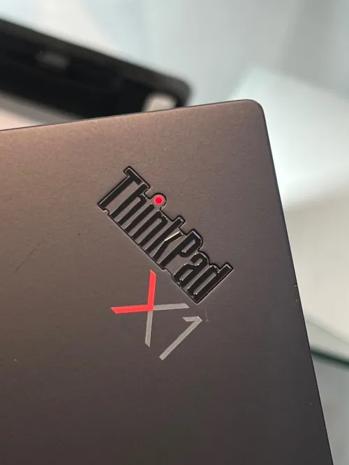 Lenovo ThinkPad X1 Carbon Tactile - i7 1260P - 32Go - 1To - Intel Iris Xe Graphics