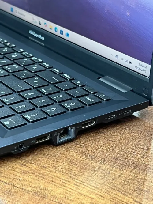Asus ExpertBook 15 FHD - i7 1355U - 16Gb Ram - 512Gb - Intel Iris Xe Graphics 