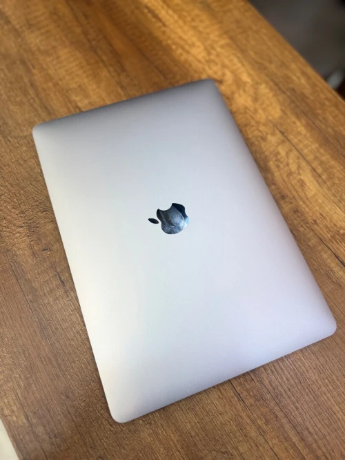 MacBook Pro 2020 13" TB - i7 2.6 Ghz - 16Go - 512Go - Intel Iris Plus