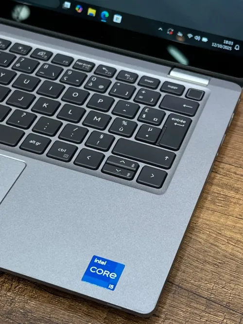 Dell Latitude 5430 2-in-1 i5 1245U - 8Go - 256Go - Intel UHD Graphics