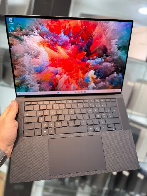 Dell Precision 5560 4K Tactile - i9 11950H - 32Go - 1To - RTX 2000 4Go