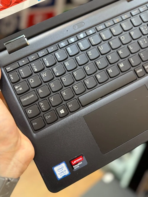 Lenovo ThinkPad 11e - i5 8200Y - 8Go - 256Go SSD - Intel UHD Graphics 615