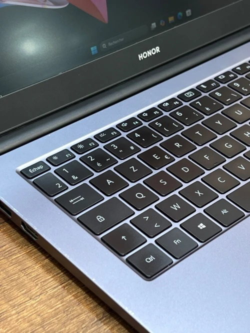 Honor MagicBook 14 FHD - Ryzen 5 3500U - 8Go - 256Go - AMD Vega 8 Graphics 
