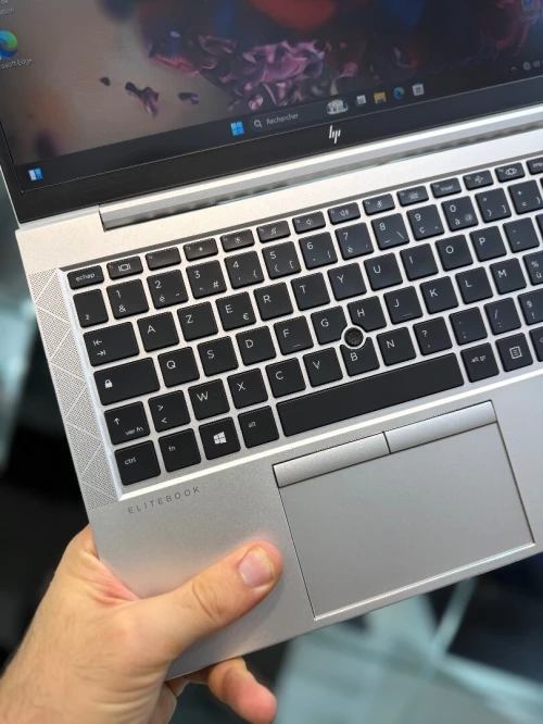 HP EliteBook 845 G8 - Ryzen 7 Pro 5850U - 16Go - 512Go - AMD Radeon Graphics
