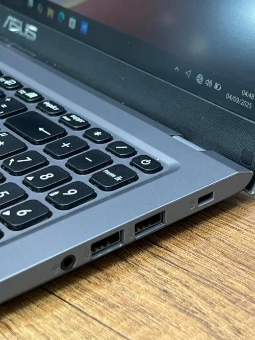 Asus Laptop 15 FHD - i5 1135G7 - 8Go - 256Go - Intel Iris Xe Graphics 