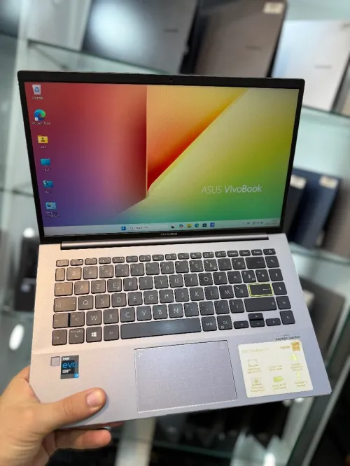 Asus VivoBook S14 FHD - i7 1165G7 - 16Go Ram - 512Go SSD - Intel Iris Xe Graphics
