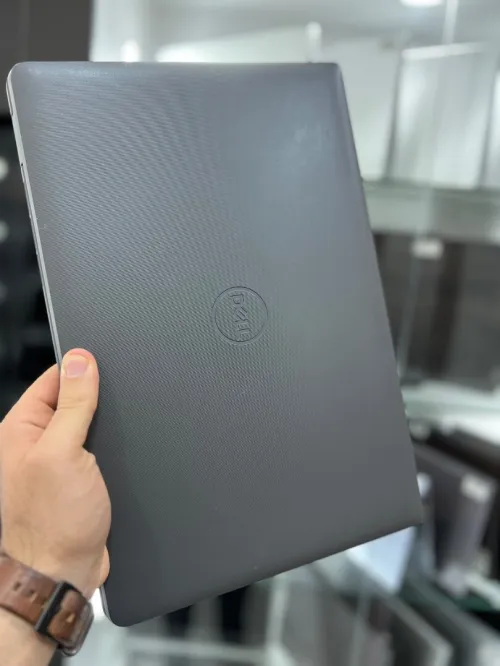 Dell Latitude 3540 FHD - i5 1335U - 8Gb Ram - 256Gb - Intel UHD Graphics 