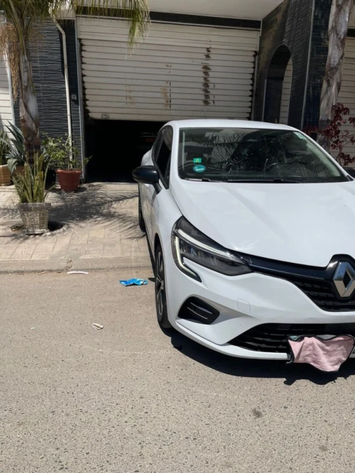 Renault Clio 5 2022 E-tech hybrid