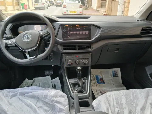 Volkswagen T-Cross 2025 Life