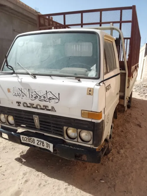 Toyota Land Cruiser 1978 Dina
