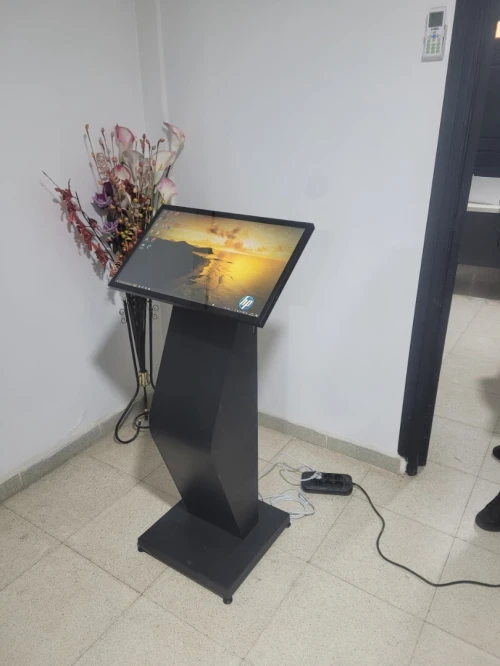 Borne tactile, borne interactive multitouch, borne multimedia 24 Pouces