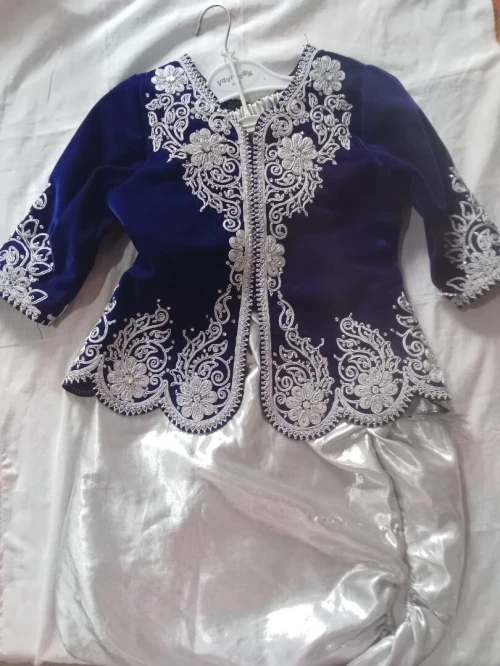 Vêtements à vendre