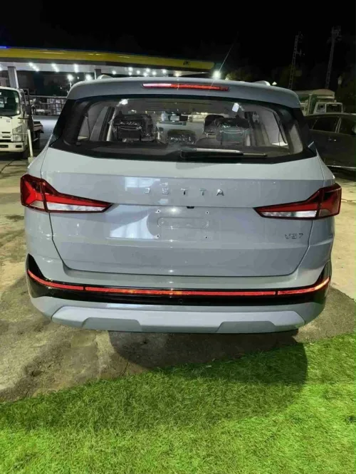 Volkswagen Jetta 2025 Vs7