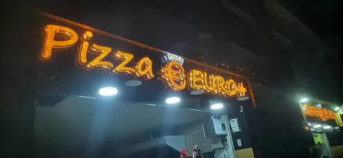 Plaques Publicitaires Et Panneaux Lumineux (اللوحات الإعلانية واللوحات المضيئة)