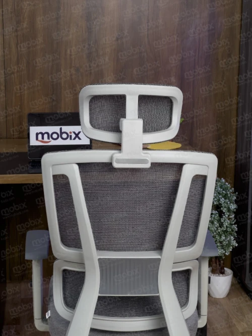 Chaise bureau opérateur LUNA de la marque Mobix dz