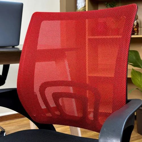 Chaise VISITEUR filet couleur ROUGE ergonomique Mobix dz