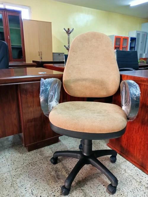 Chaise dactylo en polyuréthane