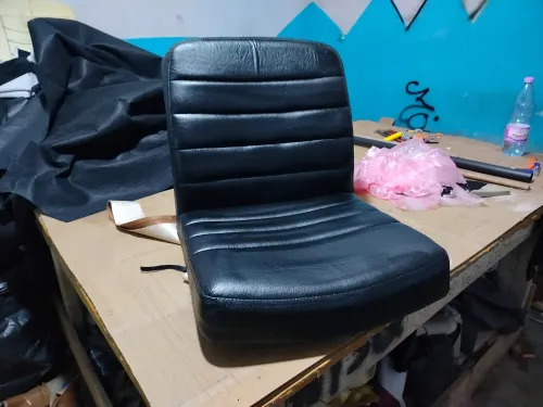 Chaise visiteur ergonomique