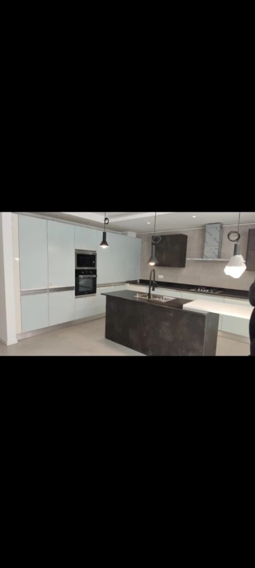 Location Appartement F4 Alger Hydra