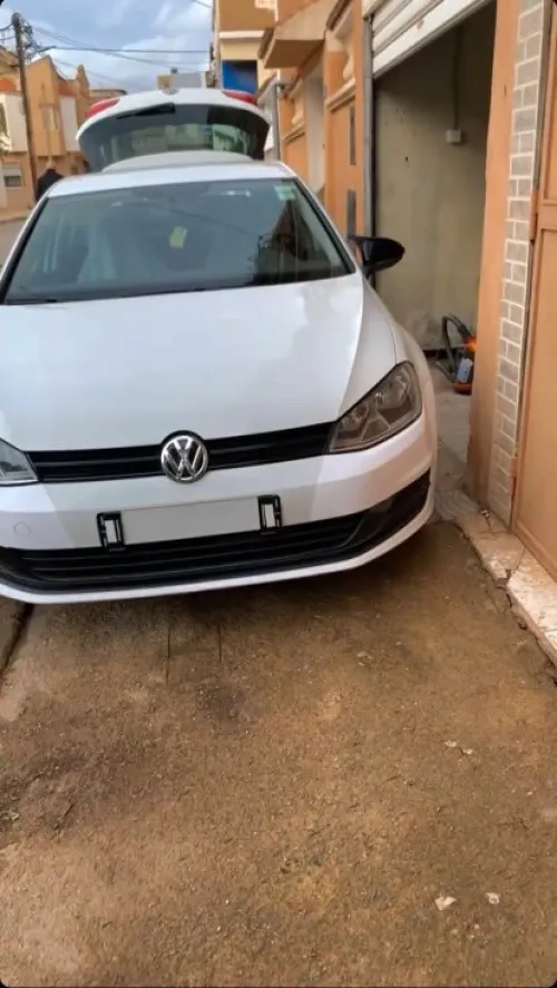 Volkswagen Golf 7 2014 Trendline +