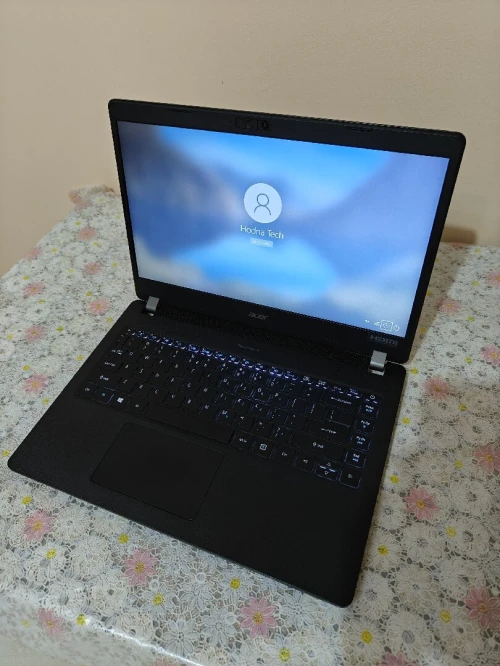 Acer travelmate p214