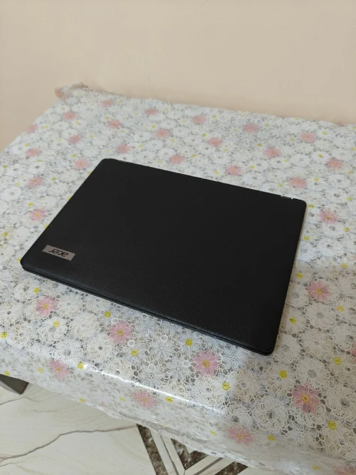 Acer travelmate p214