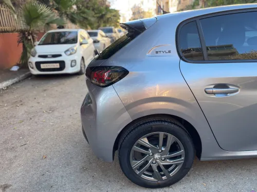 Peugeot 208 2022 Style