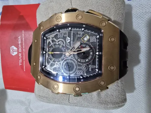 Montre Tsar Bomba