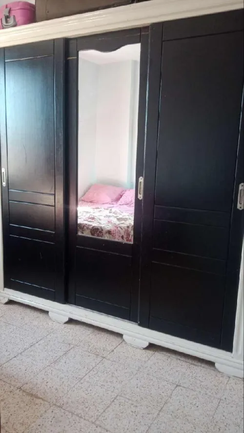 Chambre a couche bonne état 