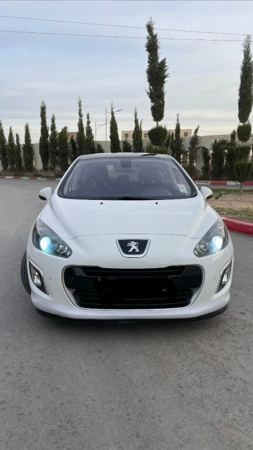 Peugeot 308 2012 Alluer