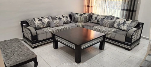 A vendre un salon complet 
