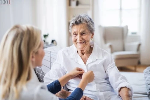 Garde malade/Nourrice à domicile/aide soignante/aide à domicile/auxiliaire de vie/garde d'enfants